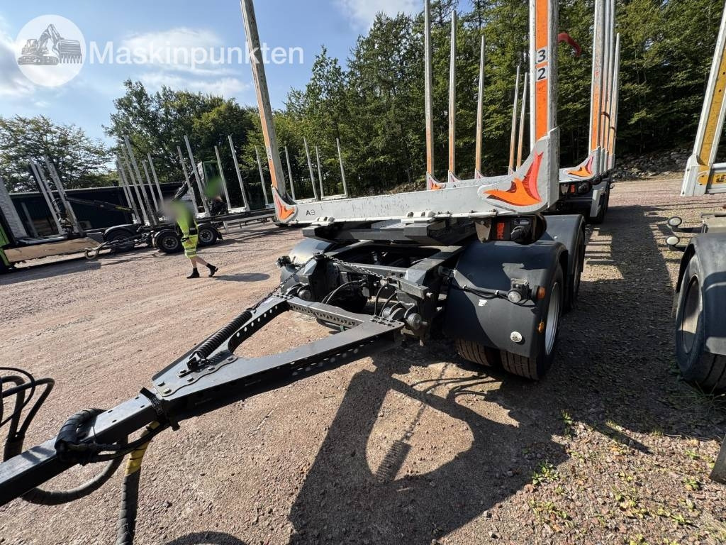 Mjölbysläpet Timmersläp  - مقطورة اخشاب: صورة 1 Mjölbysläpet Timmersläp  - مقطورة اخشاب: صورة 1