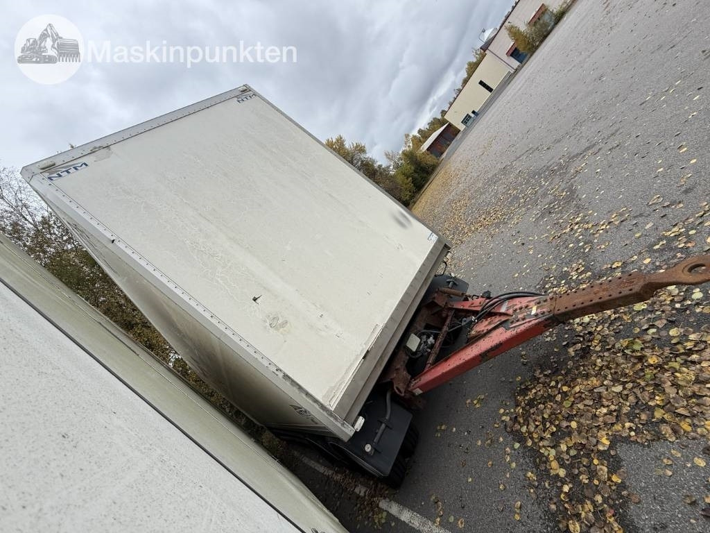 NTM UTP-29/39L-4 - مقطورة بصندوق مغلق: صورة 3 NTM UTP-29/39L-4 - مقطورة بصندوق مغلق: صورة 3