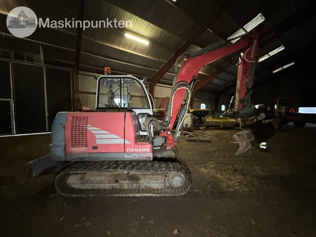 Neuson 6002 - حفار صغير: صورة 4 Neuson 6002 - حفار صغير: صورة 4