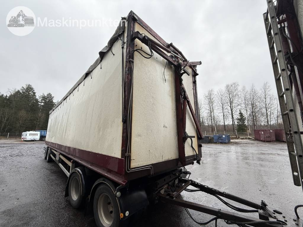 Parator ST 18-20 - مقطورة اخشاب: صورة 1 Parator ST 18-20 - مقطورة اخشاب: صورة 1