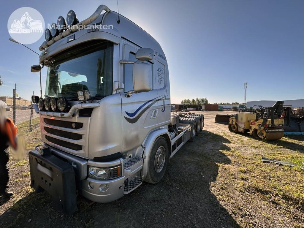 Scania G 490 - شاحنة برافعة خطافية: صورة 2 Scania G 490 - شاحنة برافعة خطافية: صورة 2