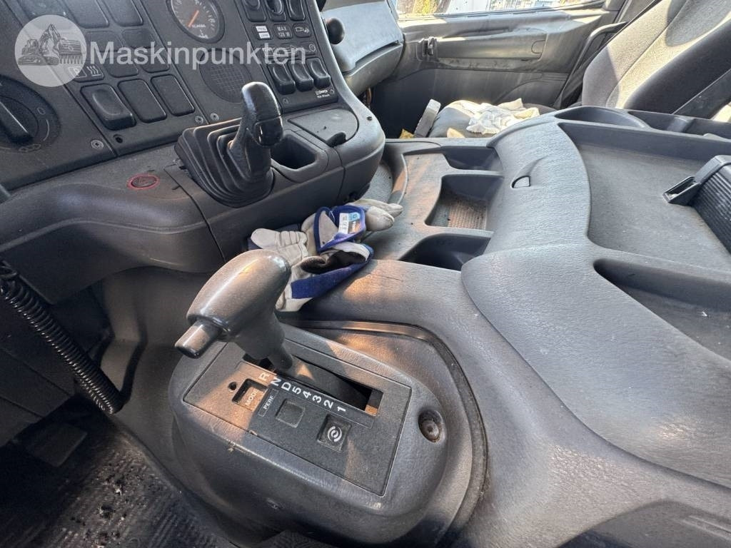 شاحنة قمامة Scania P 94 D: صورة 30