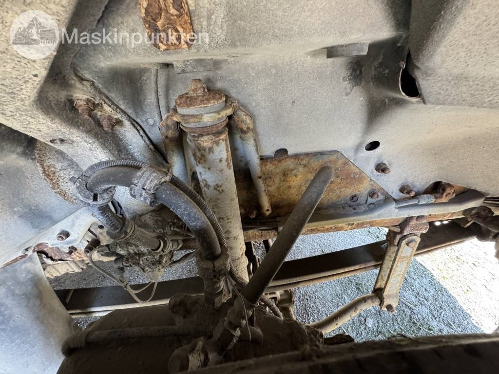 شاحنة قمامة Scania P 94 D: صورة 17