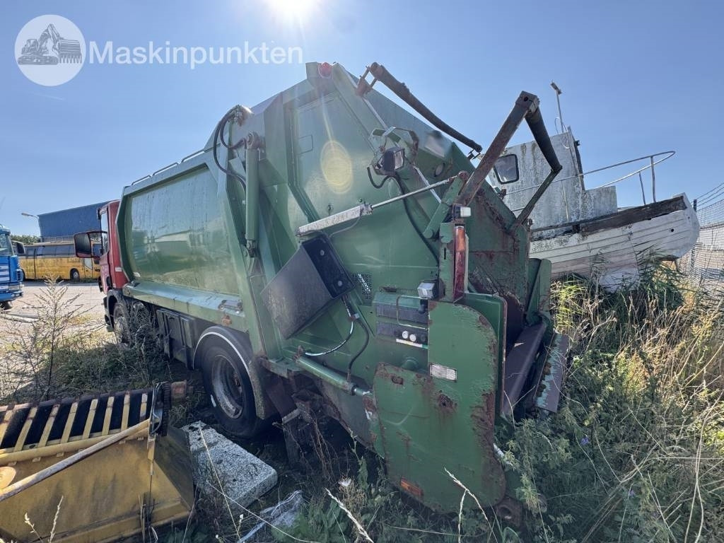 Scania P 94 D - شاحنة قمامة: صورة 2 Scania P 94 D - شاحنة قمامة: صورة 2