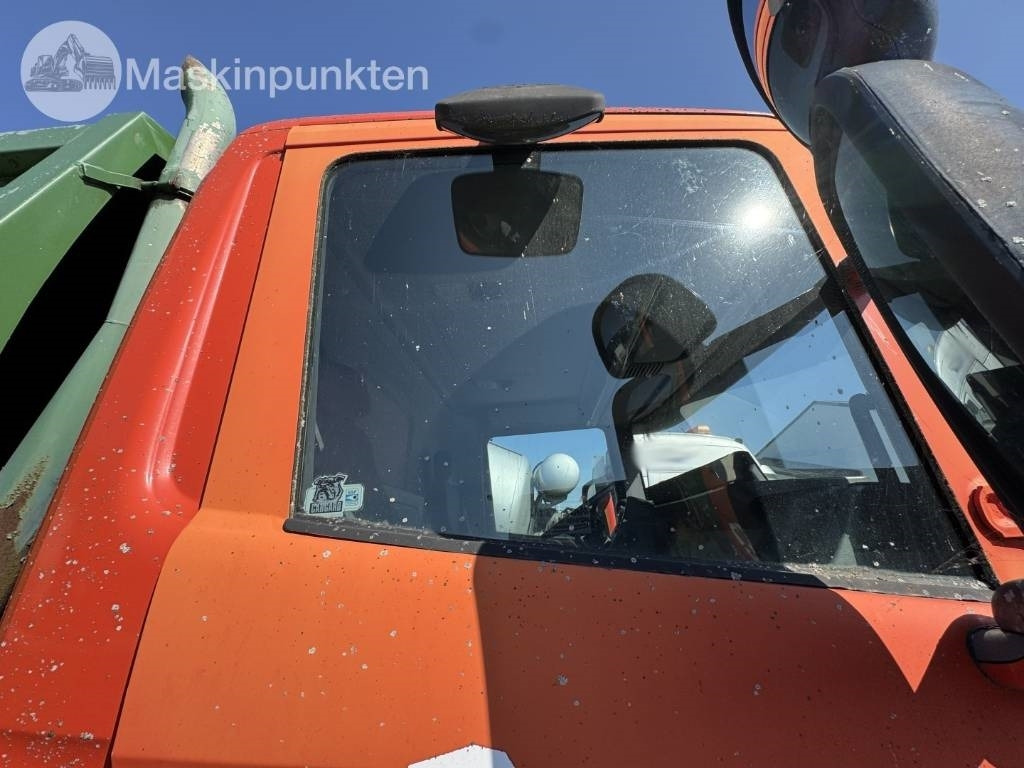 شاحنة قمامة Scania P 94 D: صورة 18