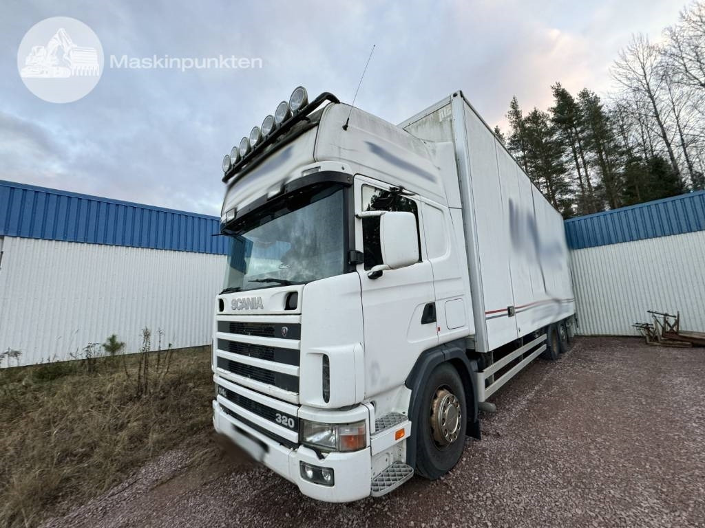 Scania R 114 - شاحنة صندوقية: صورة 1 Scania R 114 - شاحنة صندوقية: صورة 1