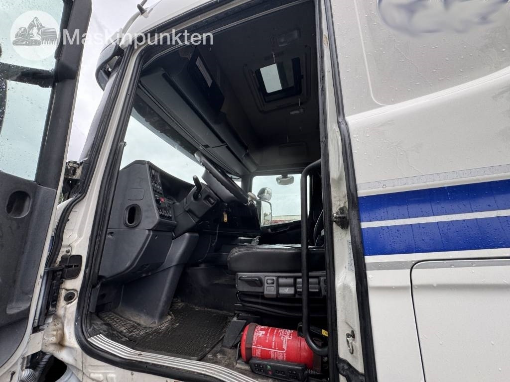 شاحنة صندوقية Scania R 490: صورة 40