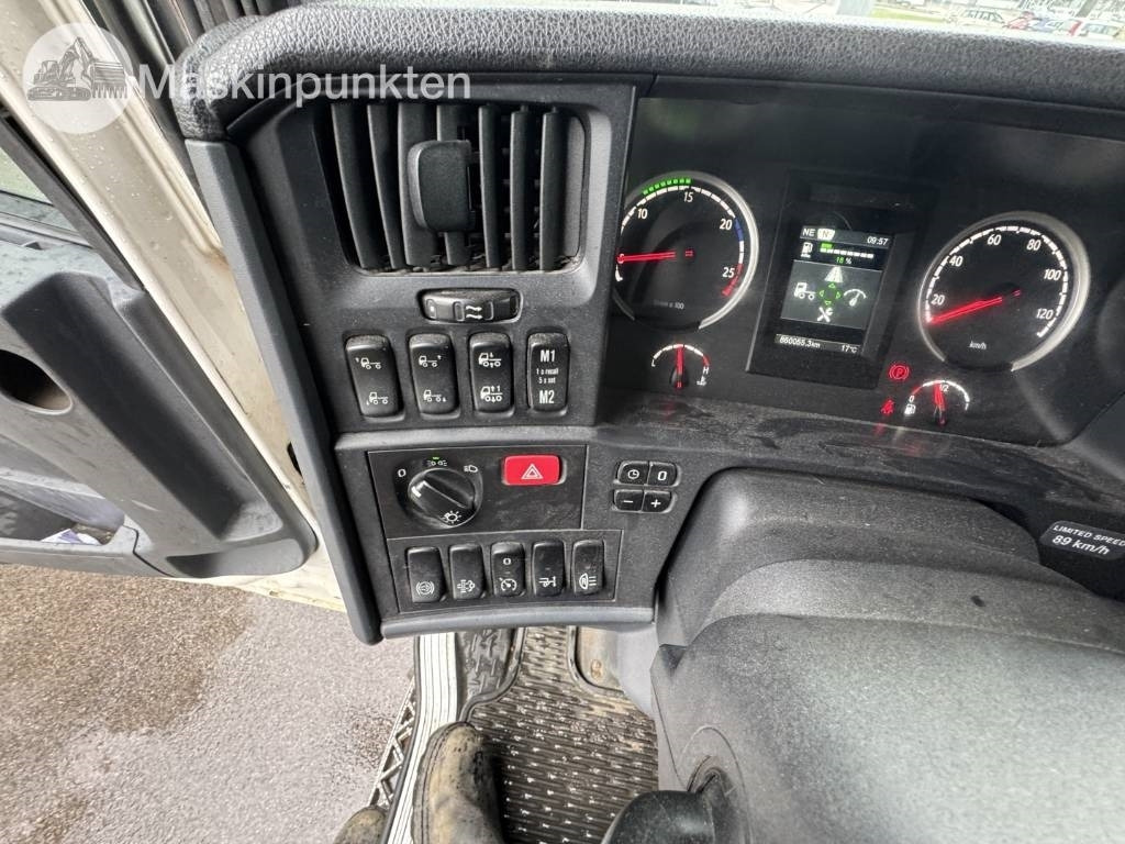 شاحنة صندوقية Scania R 490: صورة 44