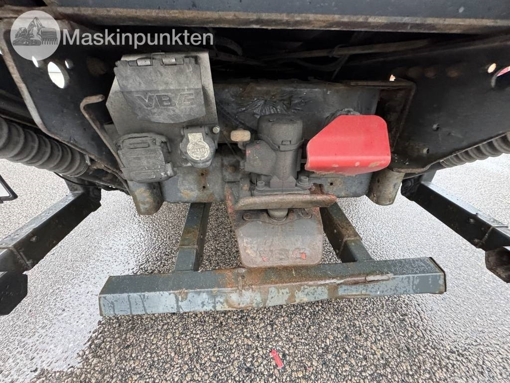 شاحنة صندوقية Scania R 490: صورة 16