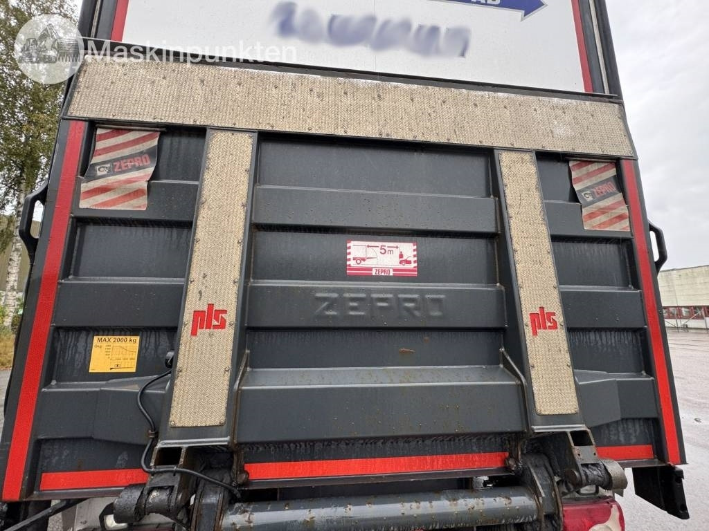 شاحنة صندوقية Scania R 490: صورة 34