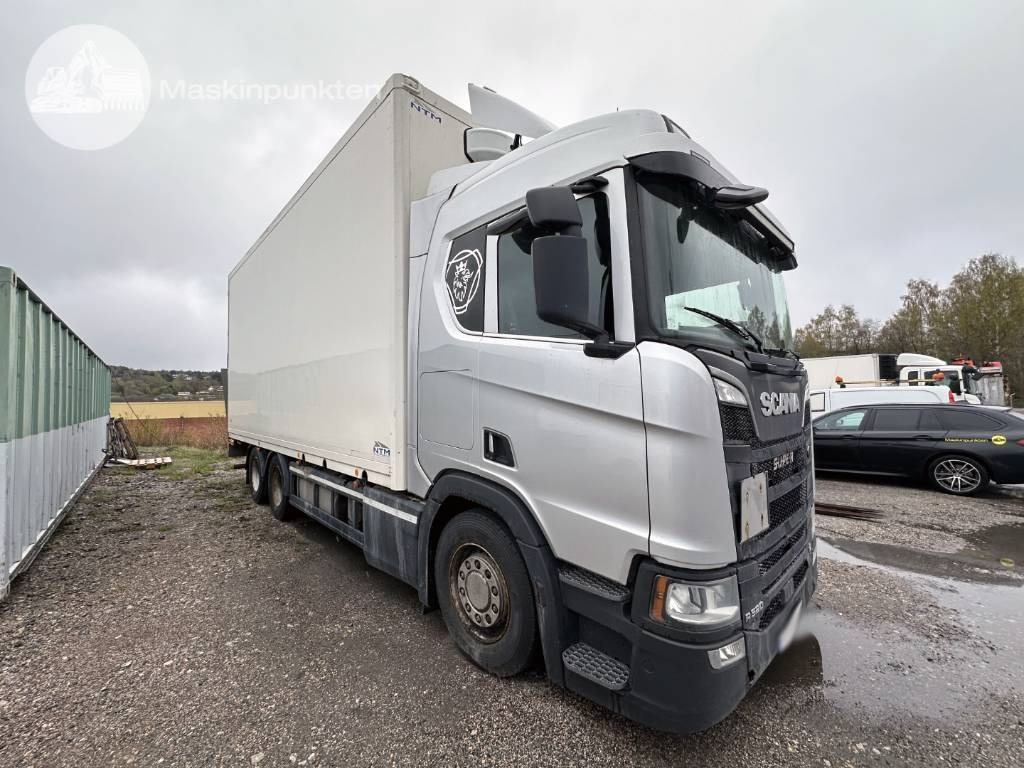Scania R 520 - شاحنة صندوقية: صورة 3 Scania R 520 - شاحنة صندوقية: صورة 3