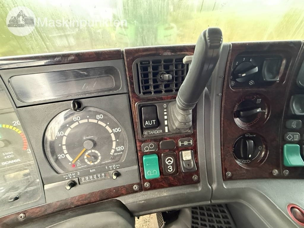 تأجير Scania R144LB6X2*4NB460  Scania R144LB6X2*4NB460: صورة 28