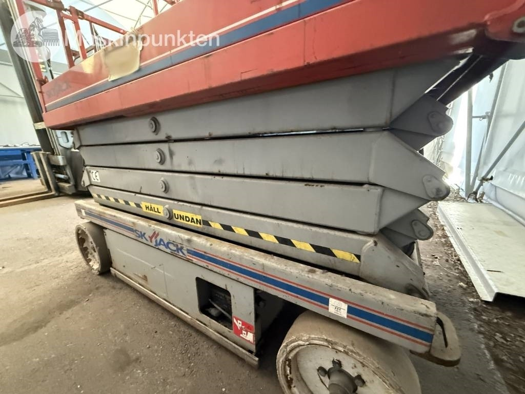 مرفاع مقصي SkyJack SJ III 4626: صورة 8