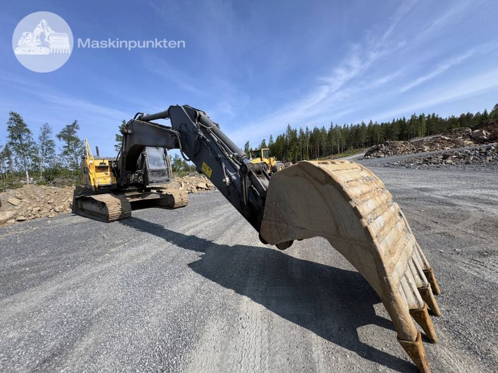 Volvo EC 250 E N L - حفار زاحف: صورة 5 Volvo EC 250 E N L - حفار زاحف: صورة 5