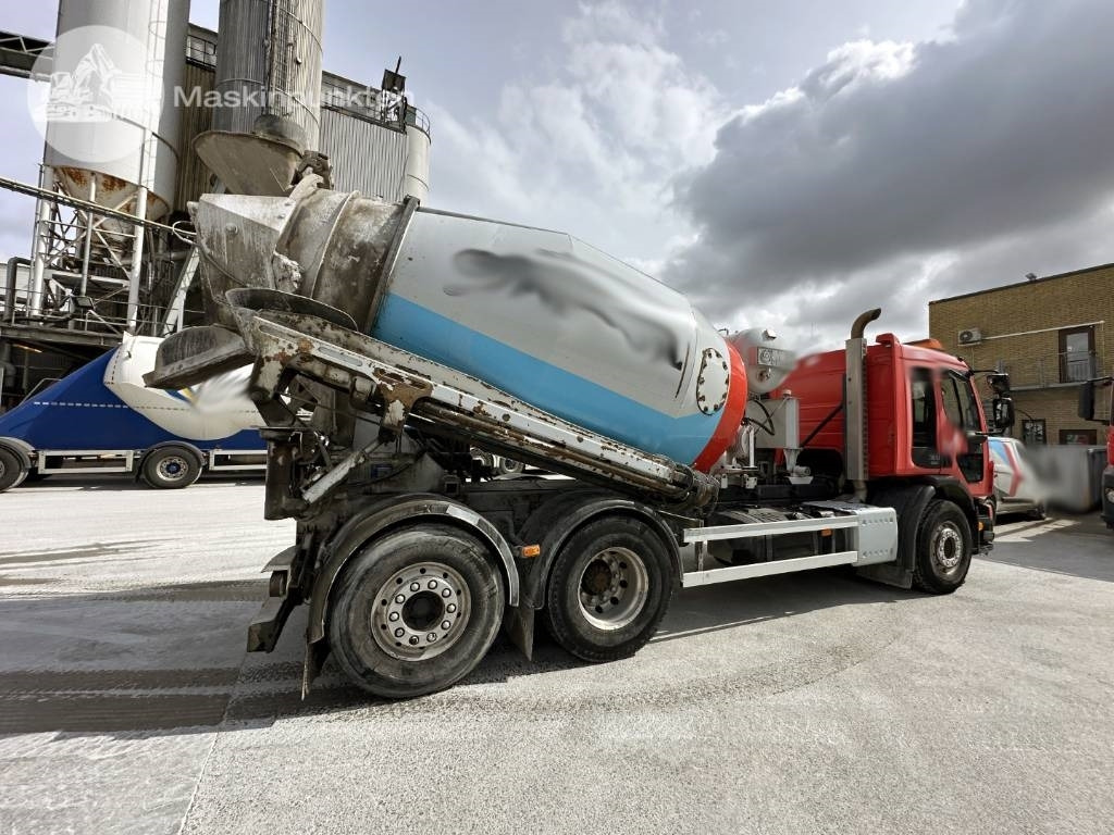 Volvo FE 320 - شاحنة خلاطة خرسانة: صورة 5 Volvo FE 320 - شاحنة خلاطة خرسانة: صورة 5