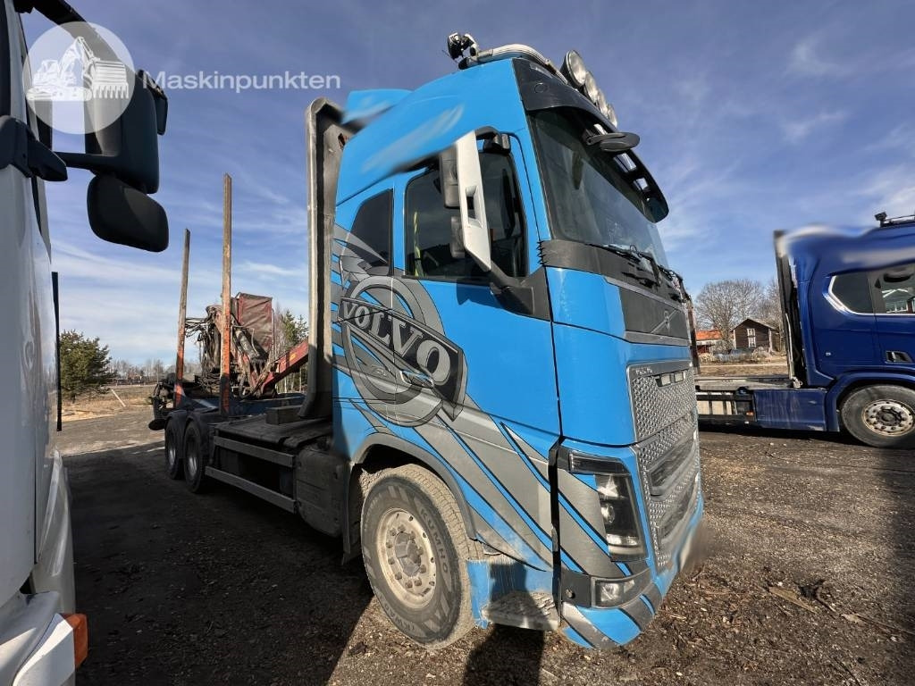 Volvo FH 16 750 - شاحنة قطع الأشجار: صورة 3 Volvo FH 16 750 - شاحنة قطع الأشجار: صورة 3