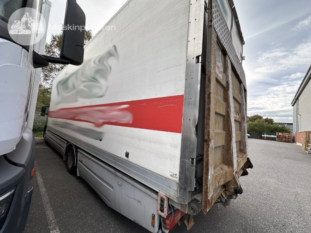 شاحنة صندوقية Volvo FM 9 300: صورة 7
