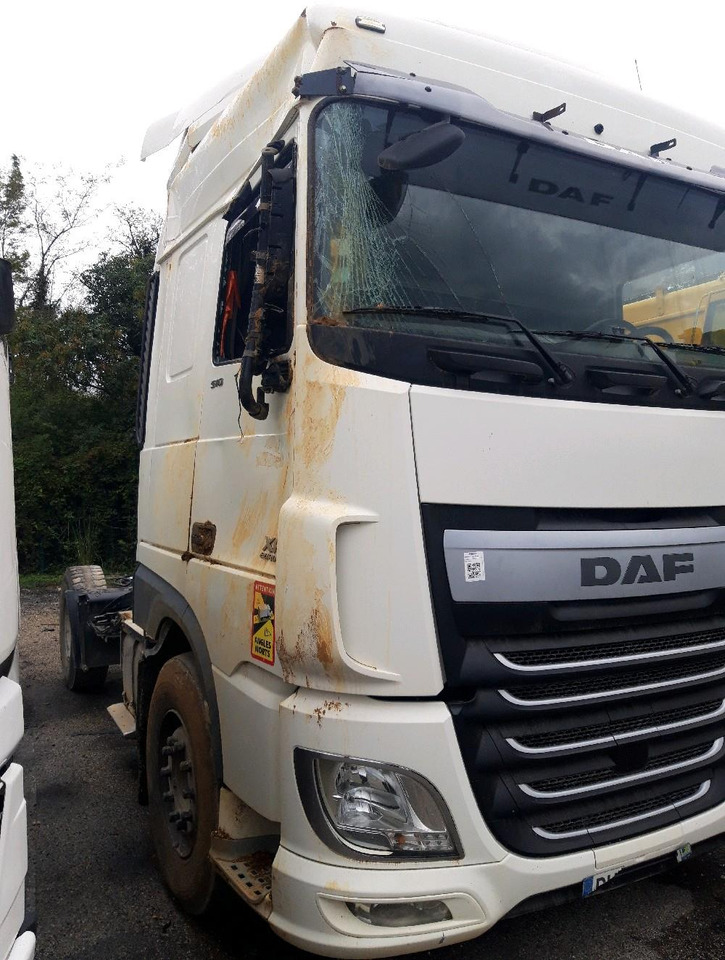 DAF XF510 - مقطورة السحب: صورة 1 DAF XF510 - مقطورة السحب: صورة 1
