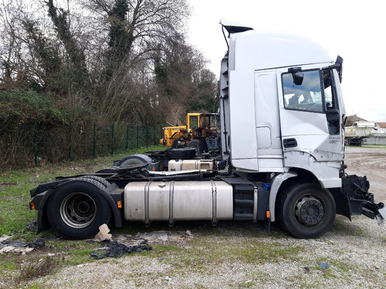 IVECO STRALIS 460 E6 - رأس تريلا: صورة 3 IVECO STRALIS 460 E6 - رأس تريلا: صورة 3