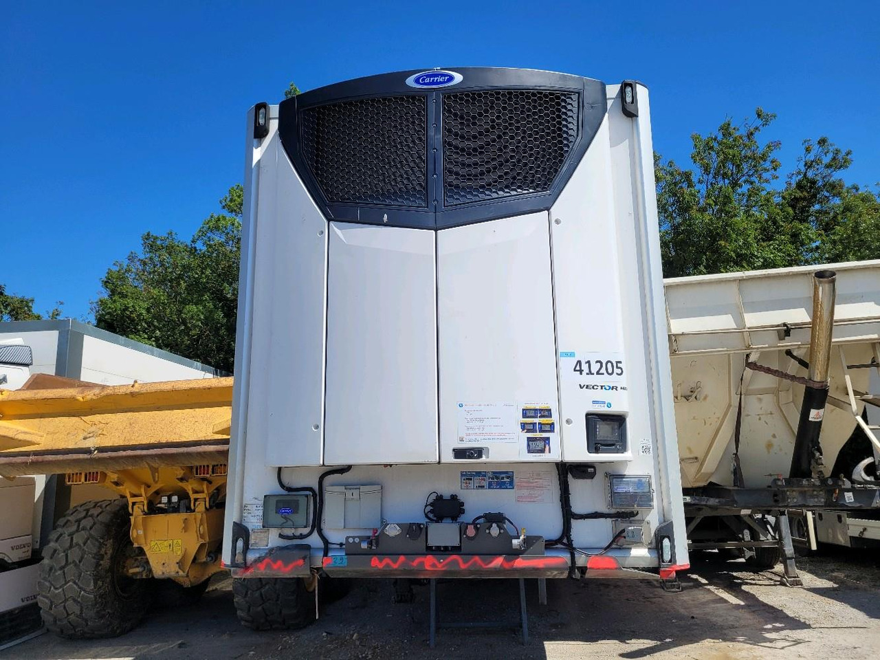 LAMBERET SEMI FRIGO - نصف مقطورة للتبريد: صورة 2 LAMBERET SEMI FRIGO - نصف مقطورة للتبريد: صورة 2