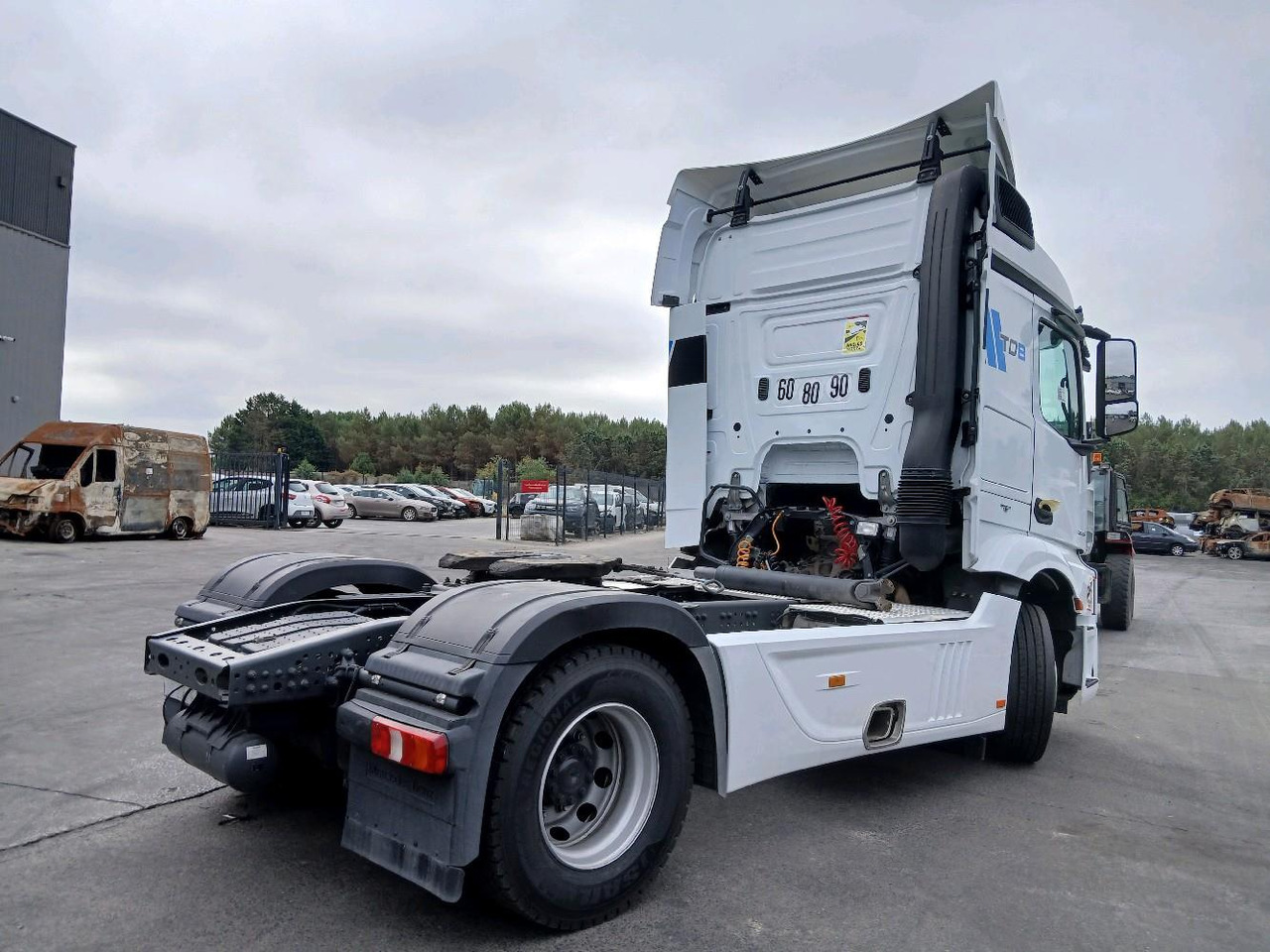 MERCEDES ACTROS 1845 LS 4*2 - رأس تريلا: صورة 4 MERCEDES ACTROS 1845 LS 4*2 - رأس تريلا: صورة 4