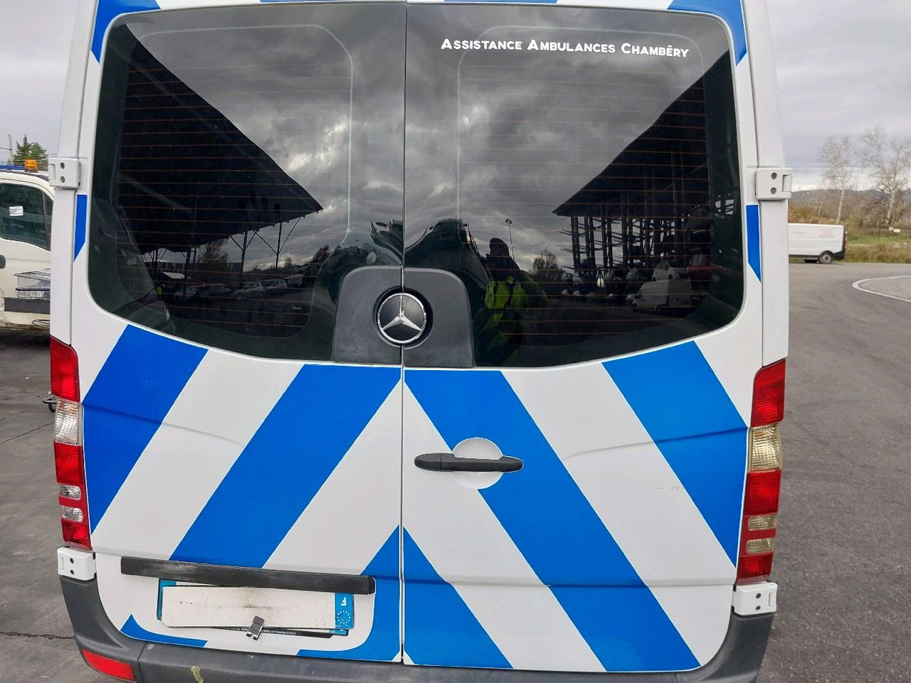MERCEDES SPRINTER II 313 2.2 CDI 130 - سيارة إسعاف: صورة 5 MERCEDES SPRINTER II 313 2.2 CDI 130 - سيارة إسعاف: صورة 5