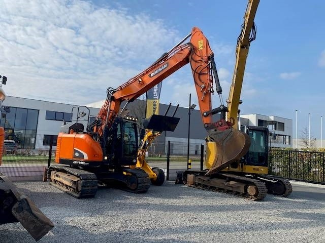 Doosan DX140 LCR-5  - حفار زاحف: صورة 5 Doosan DX140 LCR-5  - حفار زاحف: صورة 5