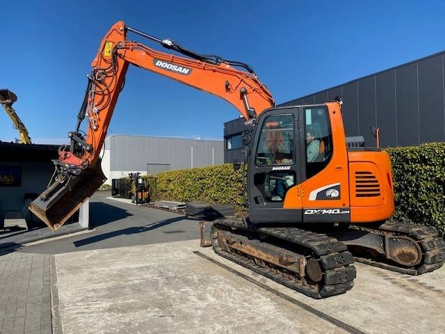 Doosan DX140 LCR-5 - حفار زاحف: صورة 1 Doosan DX140 LCR-5 - حفار زاحف: صورة 1