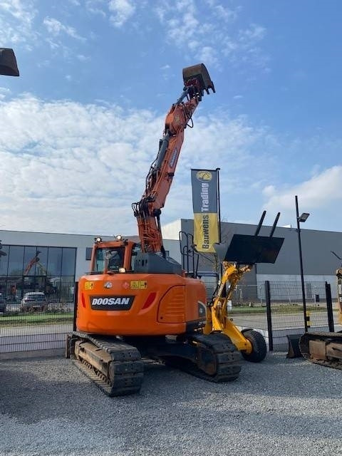 Doosan DX140 LCR-5 - حفار زاحف: صورة 2 Doosan DX140 LCR-5 - حفار زاحف: صورة 2