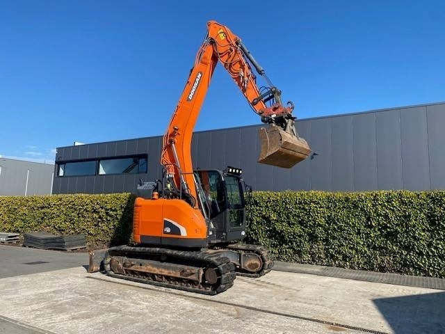 Doosan DX140 LCR-5 - حفار زاحف: صورة 5 Doosan DX140 LCR-5 - حفار زاحف: صورة 5