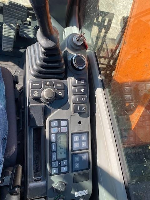 حفار زاحف Doosan DX140LCR-5: صورة 48