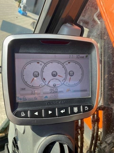 حفار زاحف Doosan DX140LCR-5: صورة 44