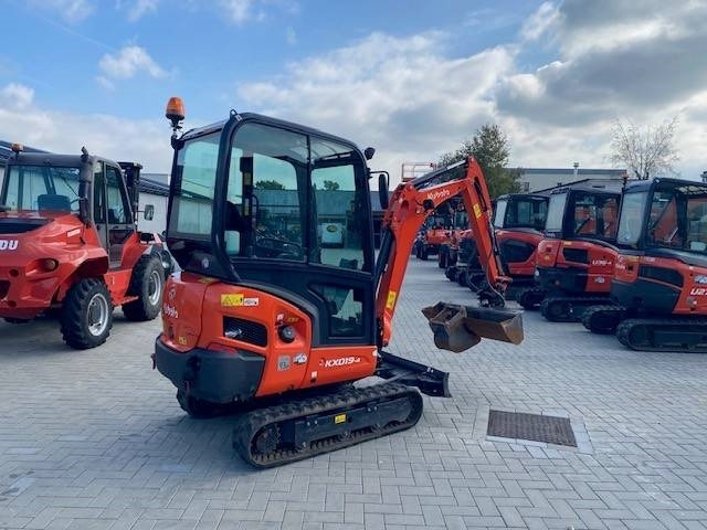 Kubota KX 019-4 - حفار صغير: صورة 2 Kubota KX 019-4 - حفار صغير: صورة 2