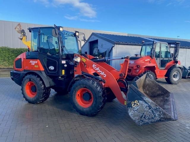 Kubota R 065 - اللودر بعجل: صورة 5 Kubota R 065 - اللودر بعجل: صورة 5