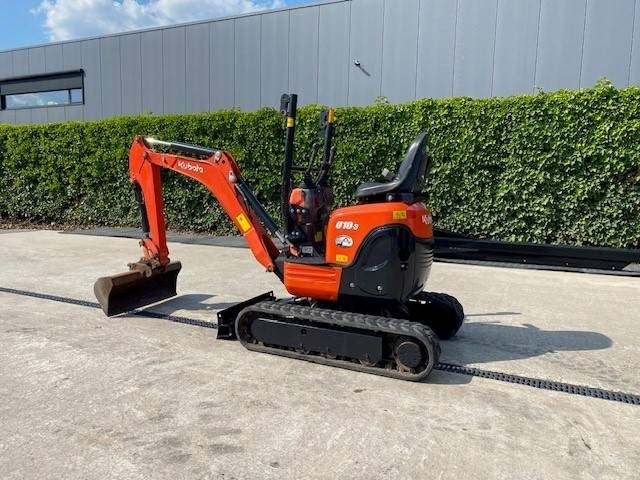 Kubota U 10-3 - حفار صغير: صورة 1 Kubota U 10-3 - حفار صغير: صورة 1