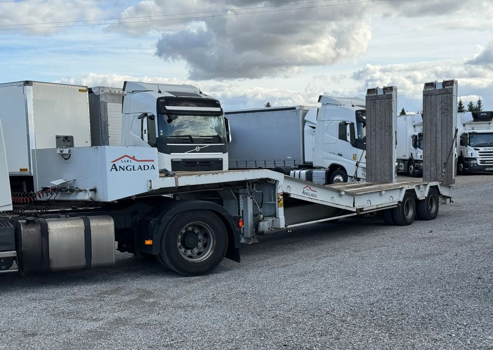 ACTM NISKOPODWOZIE RUCHOMA PODŁOGA DWIE OSIE - نصف مقطورة نقل سيارات: صورة 1 ACTM NISKOPODWOZIE RUCHOMA PODŁOGA DWIE OSIE - نصف مقطورة نقل سيارات: صورة 1