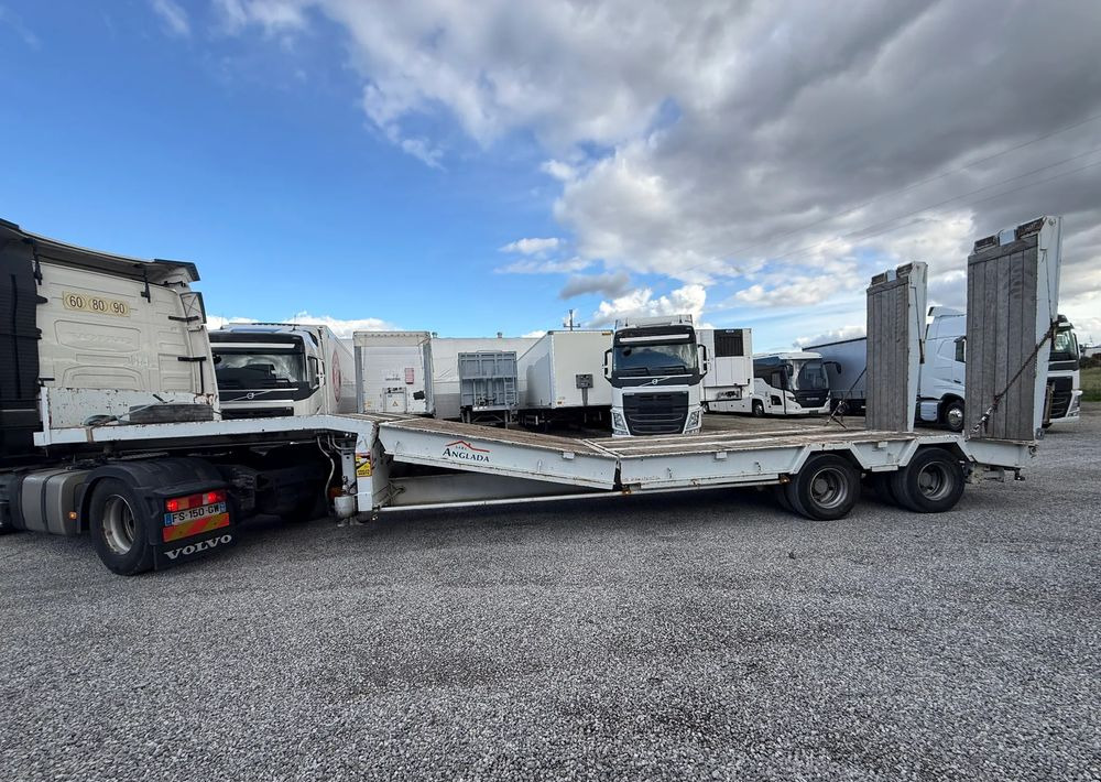 ACTM NISKOPODWOZIE RUCHOMA PODŁOGA DWIE OSIE - نصف مقطورة نقل سيارات: صورة 3 ACTM NISKOPODWOZIE RUCHOMA PODŁOGA DWIE OSIE - نصف مقطورة نقل سيارات: صورة 3