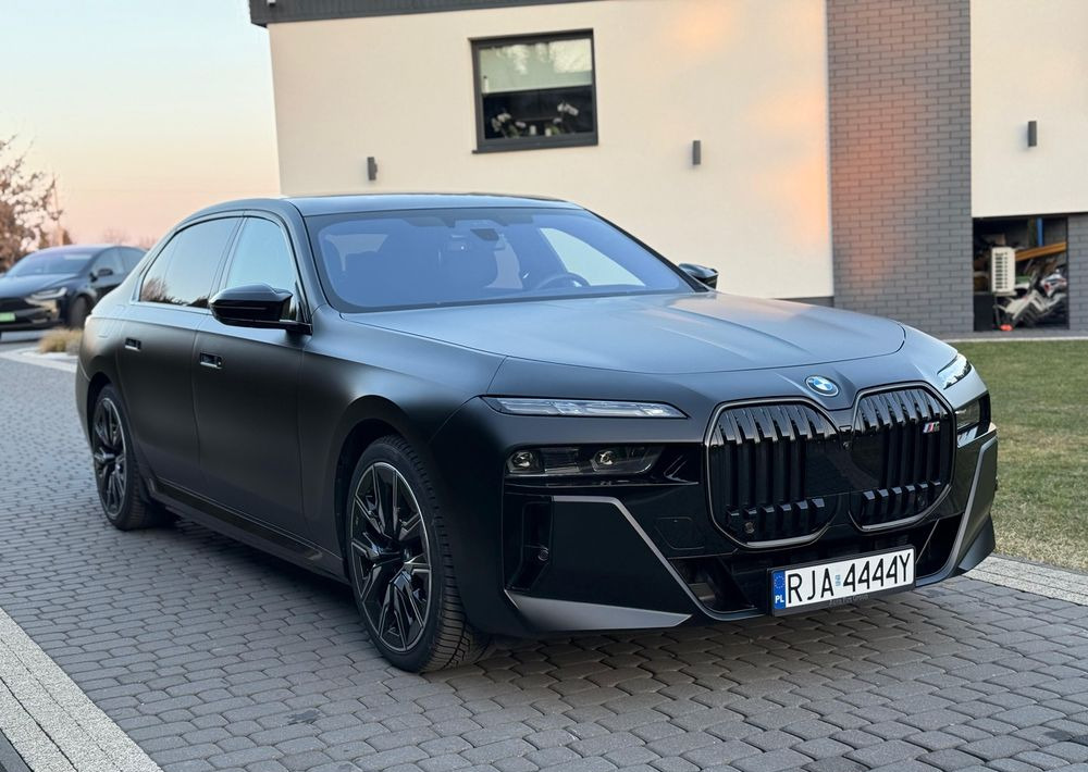 BMW Seria 7 - سيدان: صورة 2 BMW Seria 7 - سيدان: صورة 2