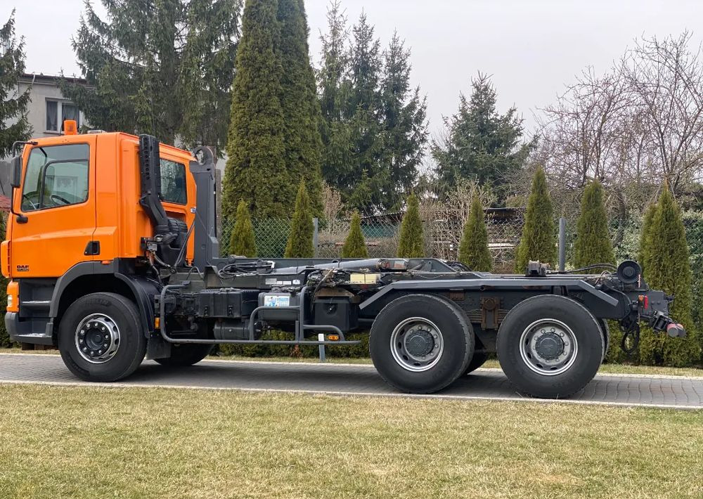 DAF CF 85.340 6X4 MANUAL - شاحنة برافعة خطافية: صورة 5 DAF CF 85.340 6X4 MANUAL - شاحنة برافعة خطافية: صورة 5