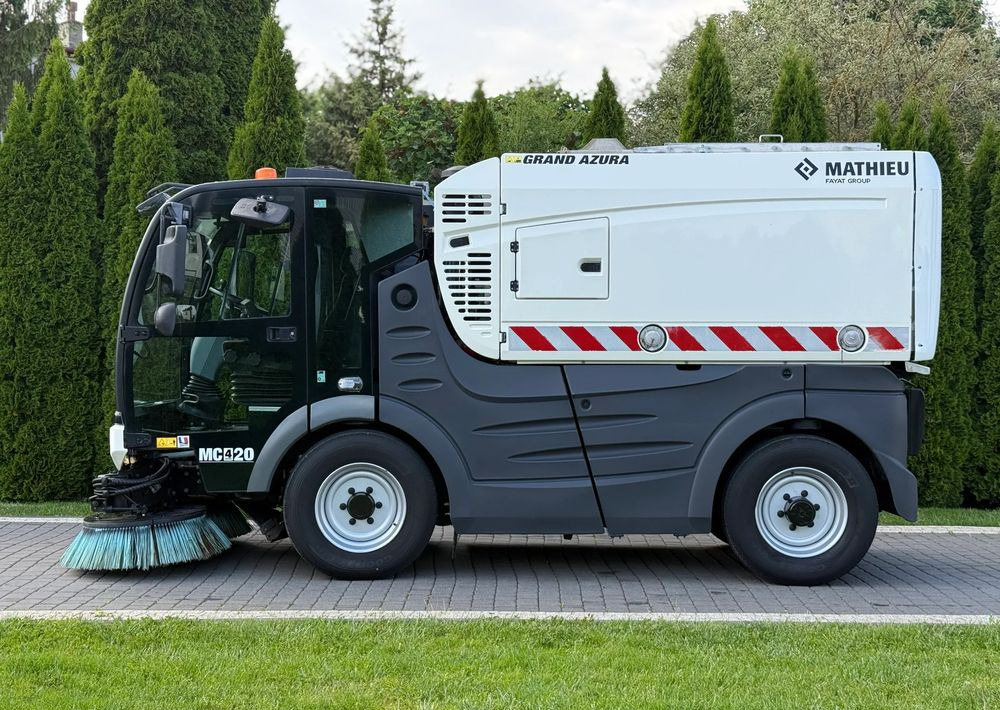 Inny MATHIEU GRAND AZURA MC420 ZAMIATARKA - شاحنة قمامة: صورة 4 Inny MATHIEU GRAND AZURA MC420 ZAMIATARKA - شاحنة قمامة: صورة 4