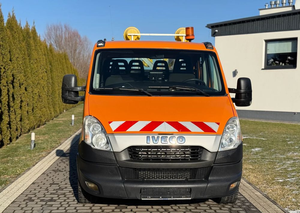 Iveco DAILY 35S13 - شاحنة مغلقة بستائر جانبية: صورة 2 Iveco DAILY 35S13 - شاحنة مغلقة بستائر جانبية: صورة 2