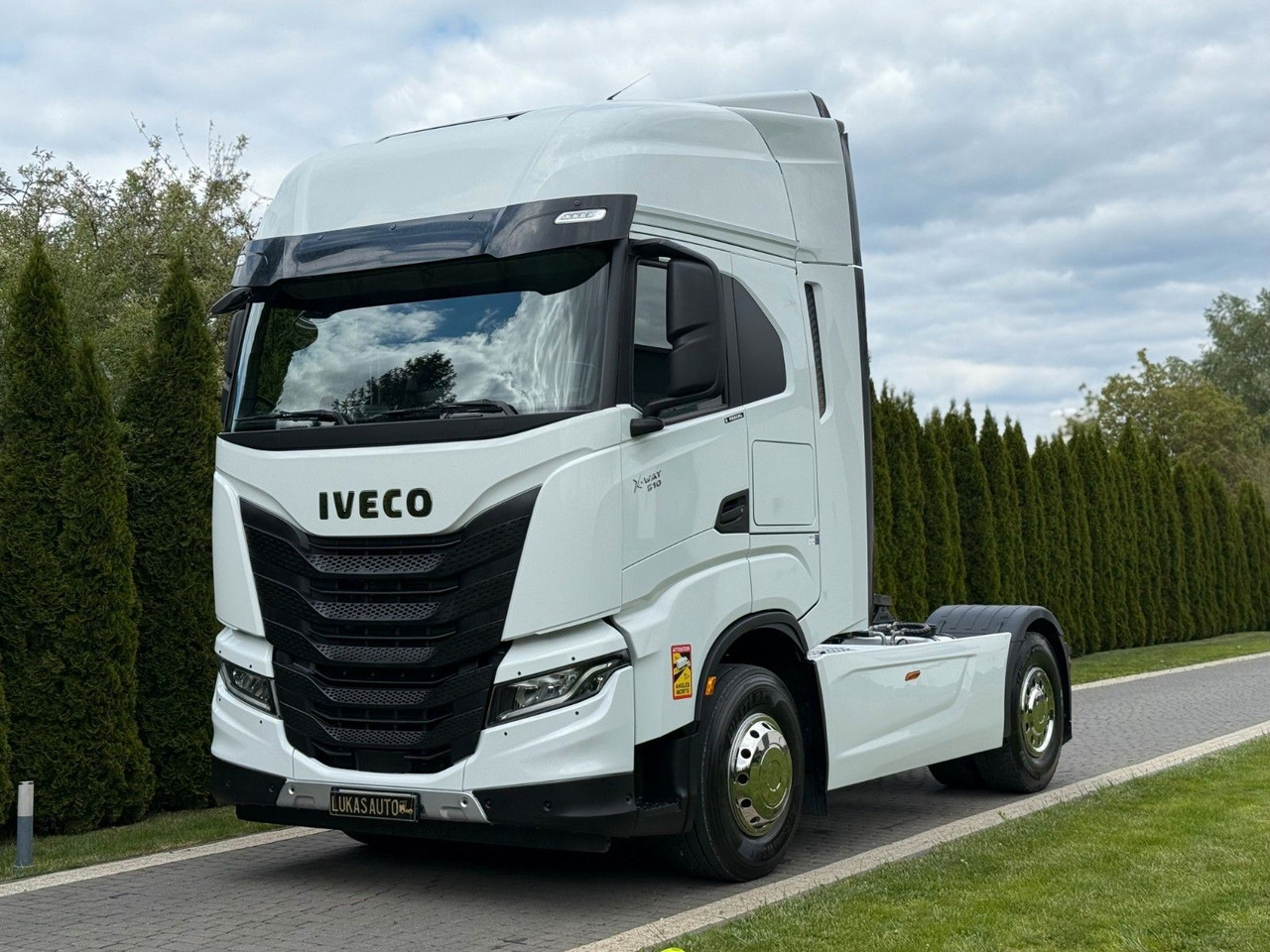 Iveco X-WAY 510 RETARDER HYDRAULIC - مقطورة السحب: صورة 1 Iveco X-WAY 510 RETARDER HYDRAULIC - مقطورة السحب: صورة 1