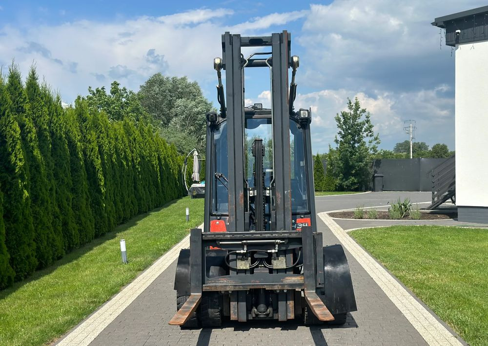 Linde H35T-01 - رافعة شوكية تعمل بالغاز: صورة 2 Linde H35T-01 - رافعة شوكية تعمل بالغاز: صورة 2