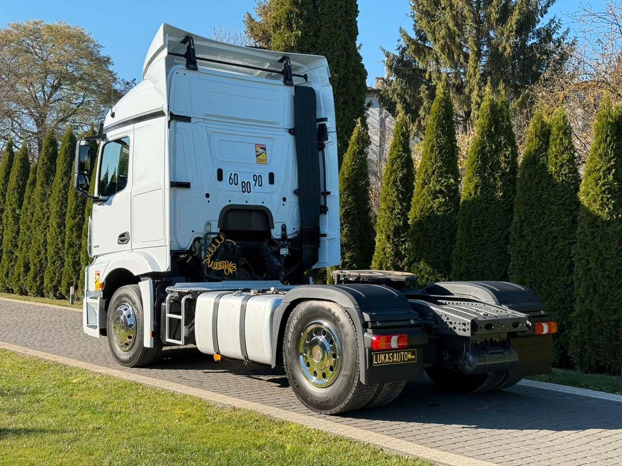Mercedes-Benz ACTROS 1845 - مقطورة السحب: صورة 5 Mercedes-Benz ACTROS 1845 - مقطورة السحب: صورة 5