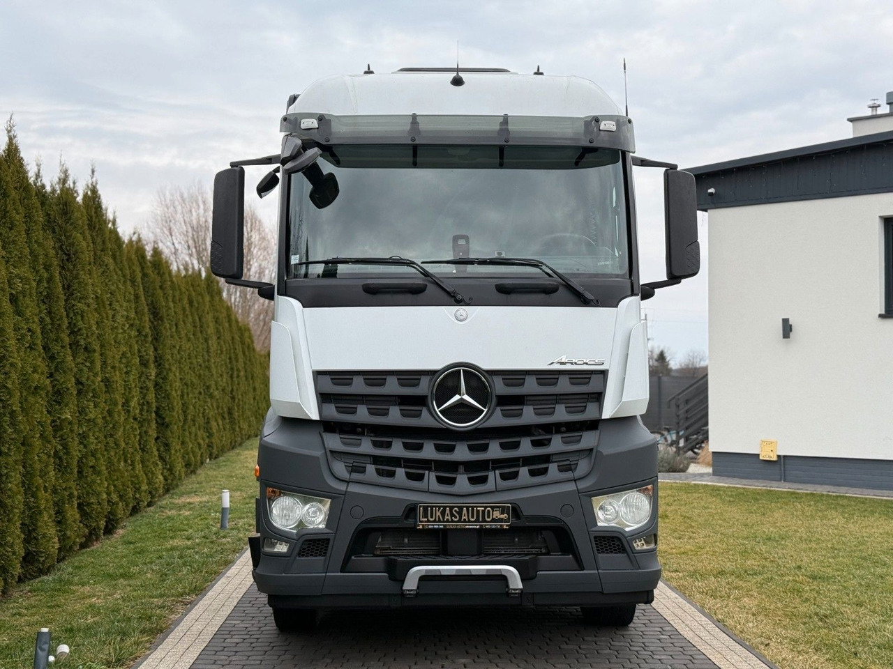 Mercedes-Benz AROCS 1843 HYDRAULIC - مقطورة السحب: صورة 2 Mercedes-Benz AROCS 1843 HYDRAULIC - مقطورة السحب: صورة 2