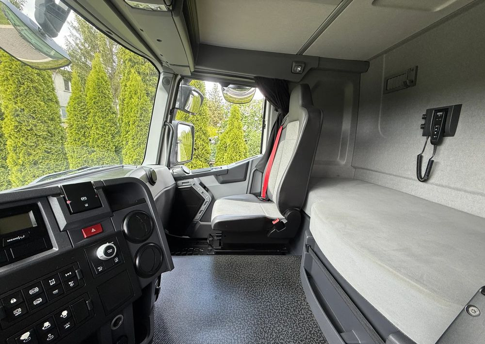 رأس تريلا Renault T 460 RETARDER HYDRAULIKA: صورة 11 رأس تريلا Renault T 460 RETARDER HYDRAULIKA: صورة 11