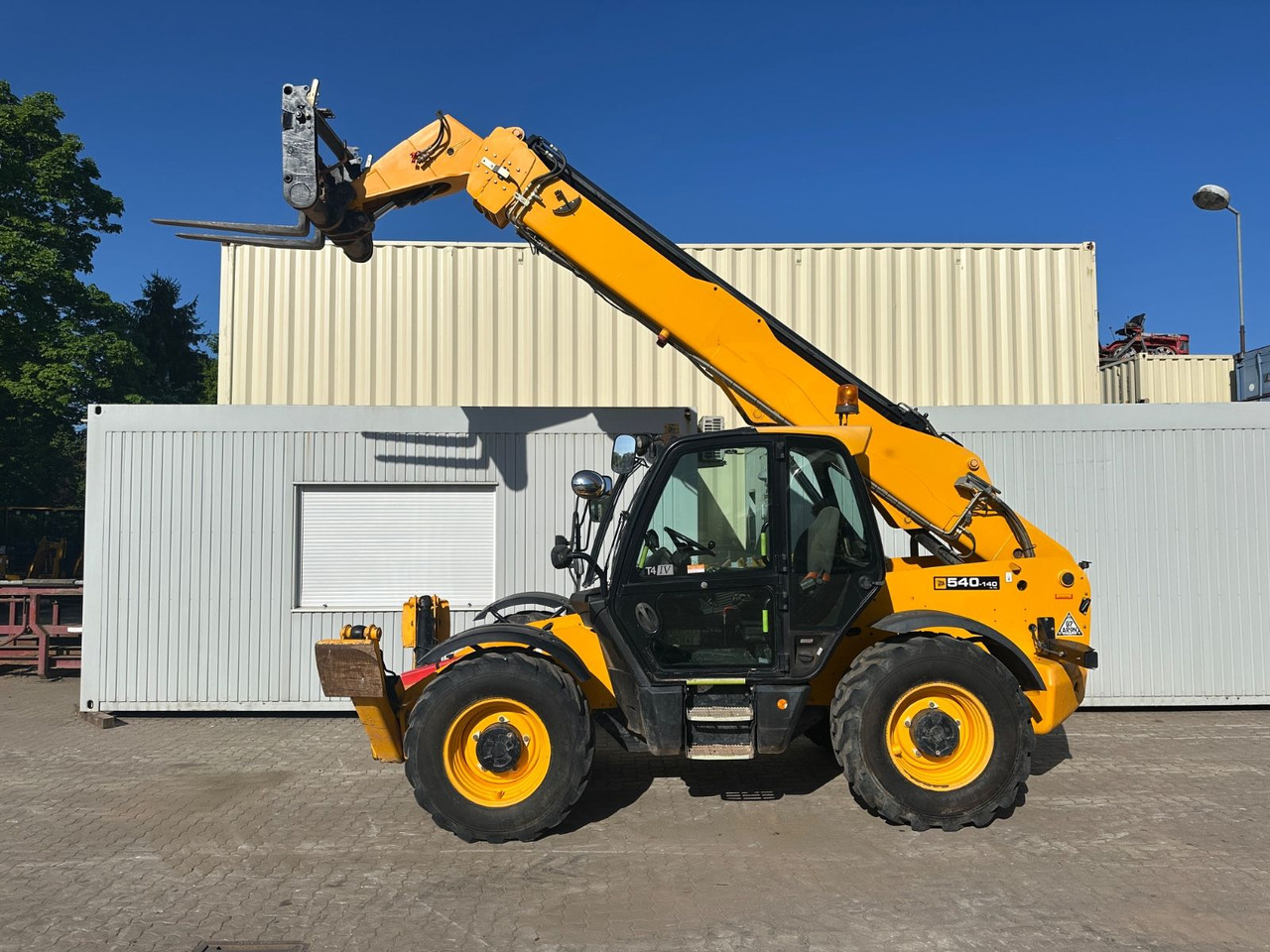 JCB 540-140 /2017 BJ /14M/4 T /3.584 Bh - آلة رفع ونقل تلسكوبية: صورة 2 JCB 540-140 /2017 BJ /14M/4 T /3.584 Bh - آلة رفع ونقل تلسكوبية: صورة 2