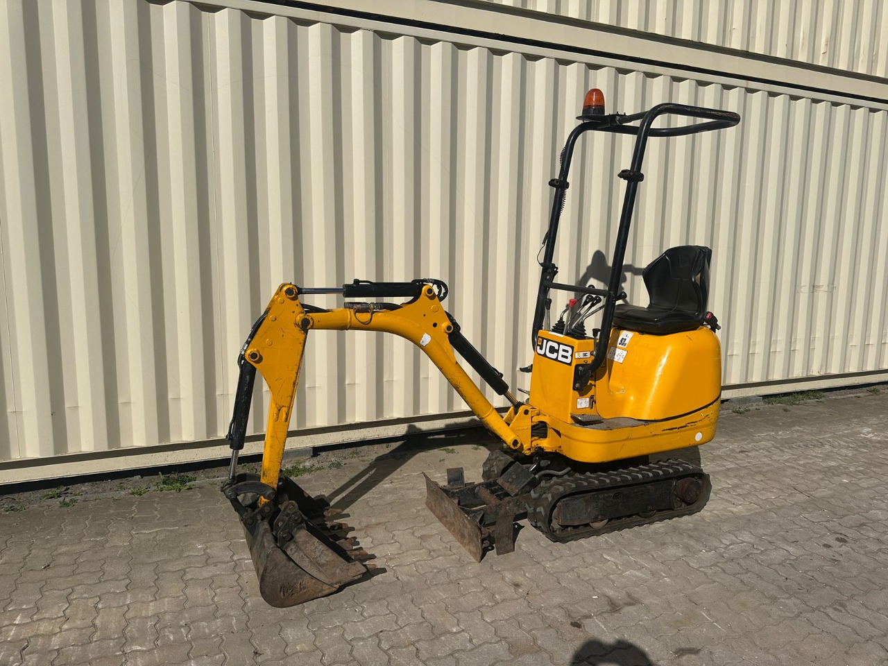 JCB 8008 CTS, 2021 BJ, 972 BH, 3 x Löffel - حفار صغير: صورة 1 JCB 8008 CTS, 2021 BJ, 972 BH, 3 x Löffel - حفار صغير: صورة 1