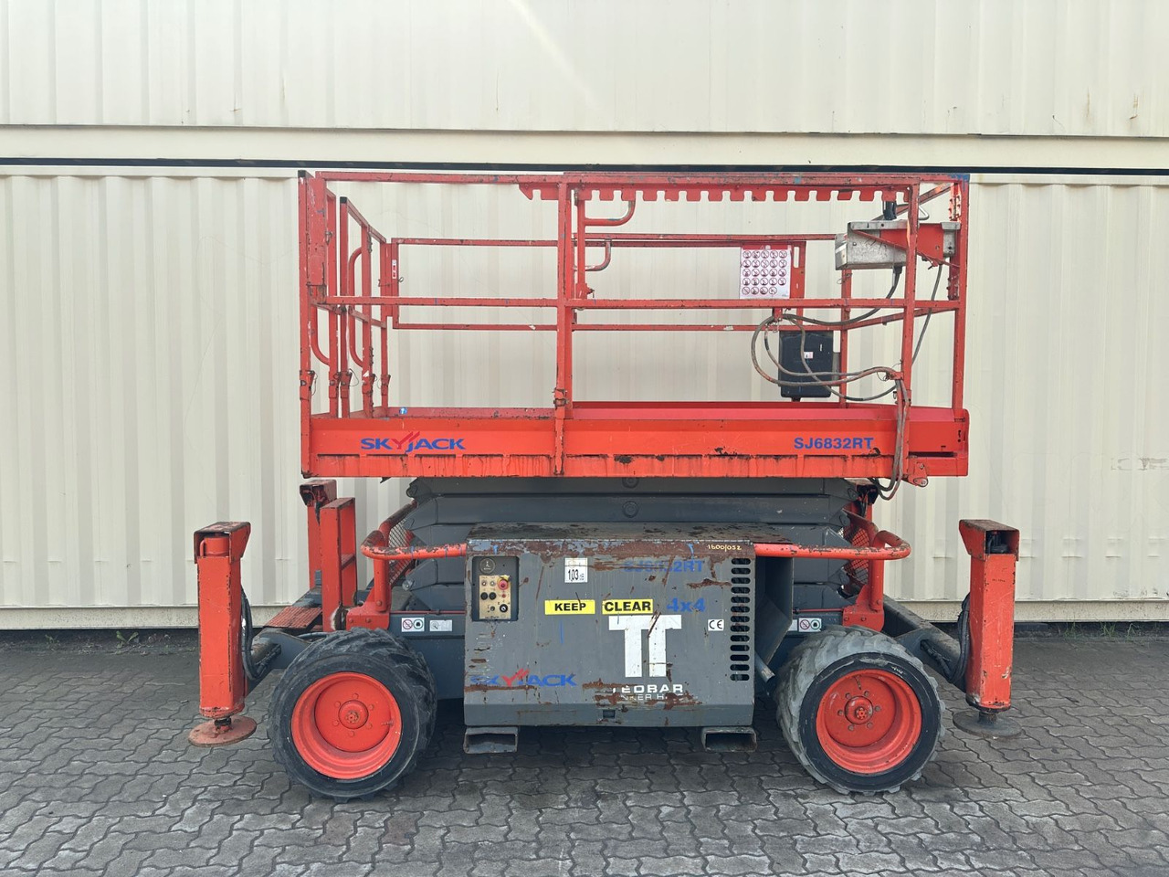 Skyjack SJ6832RT 4x4 Diesel, 11.8 Meter, 1.493 H - مرفاع مقصي: صورة 5 Skyjack SJ6832RT 4x4 Diesel, 11.8 Meter, 1.493 H - مرفاع مقصي: صورة 5