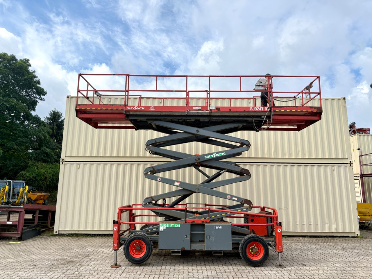 Skyjack SJ9241 4x4 Diesel / 14.5 Meter / 2015 BJ - منصة محمولة مثبتة على الشاحنة: صورة 1 Skyjack SJ9241 4x4 Diesel / 14.5 Meter / 2015 BJ - منصة محمولة مثبتة على الشاحنة: صورة 1